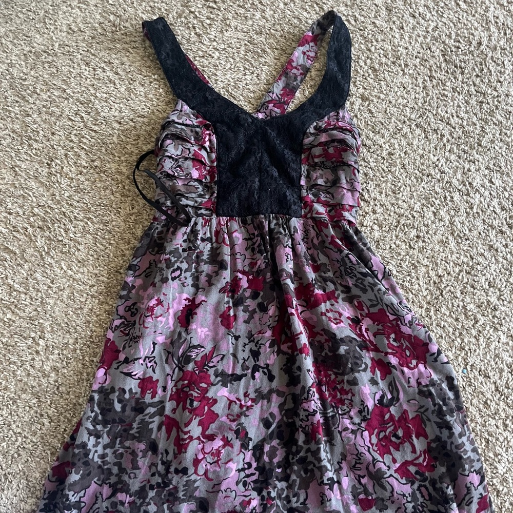Floral Sleeveless Dress with Black Lace Detail